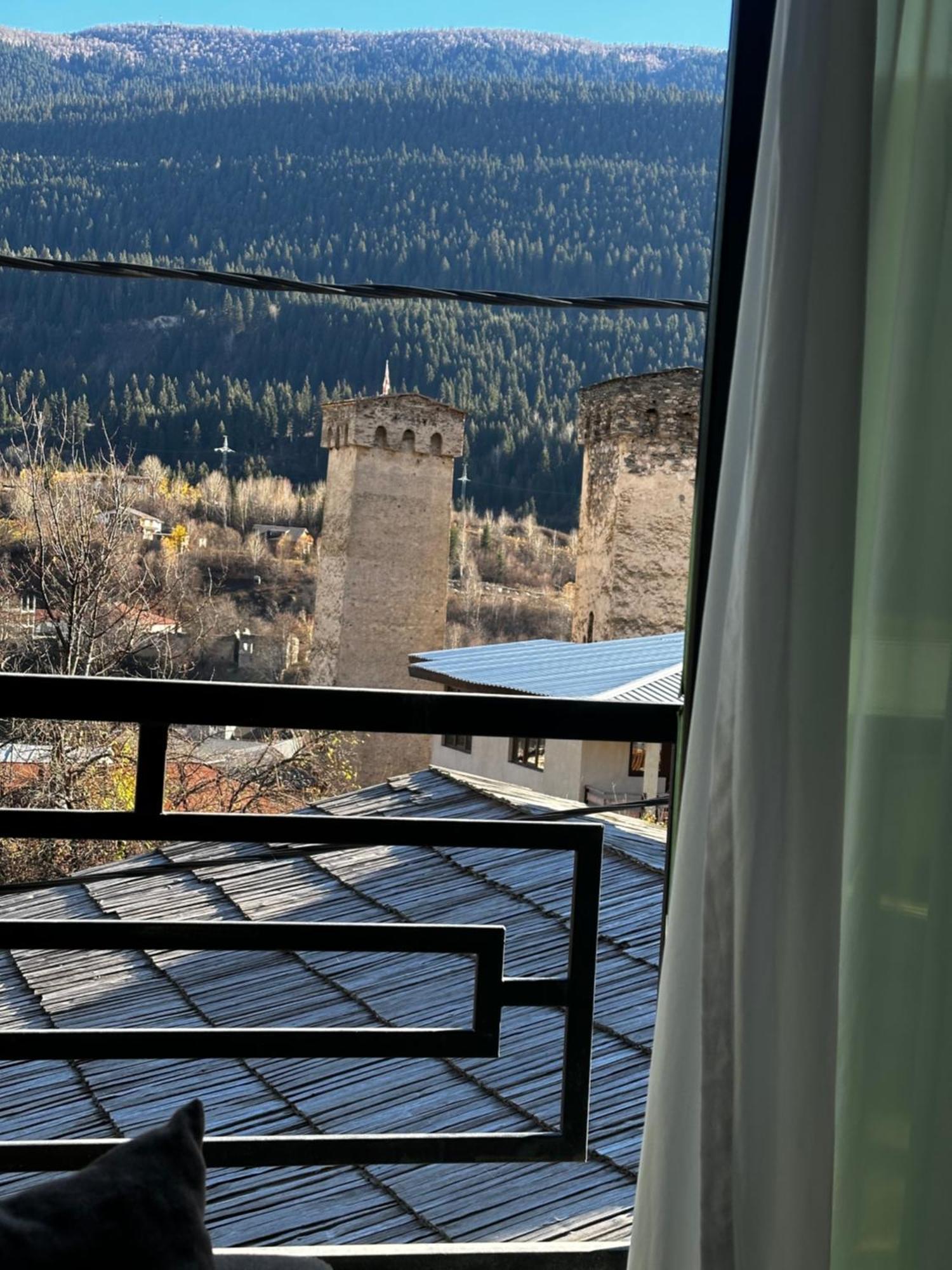 Mestia 4 Season Buitenkant foto